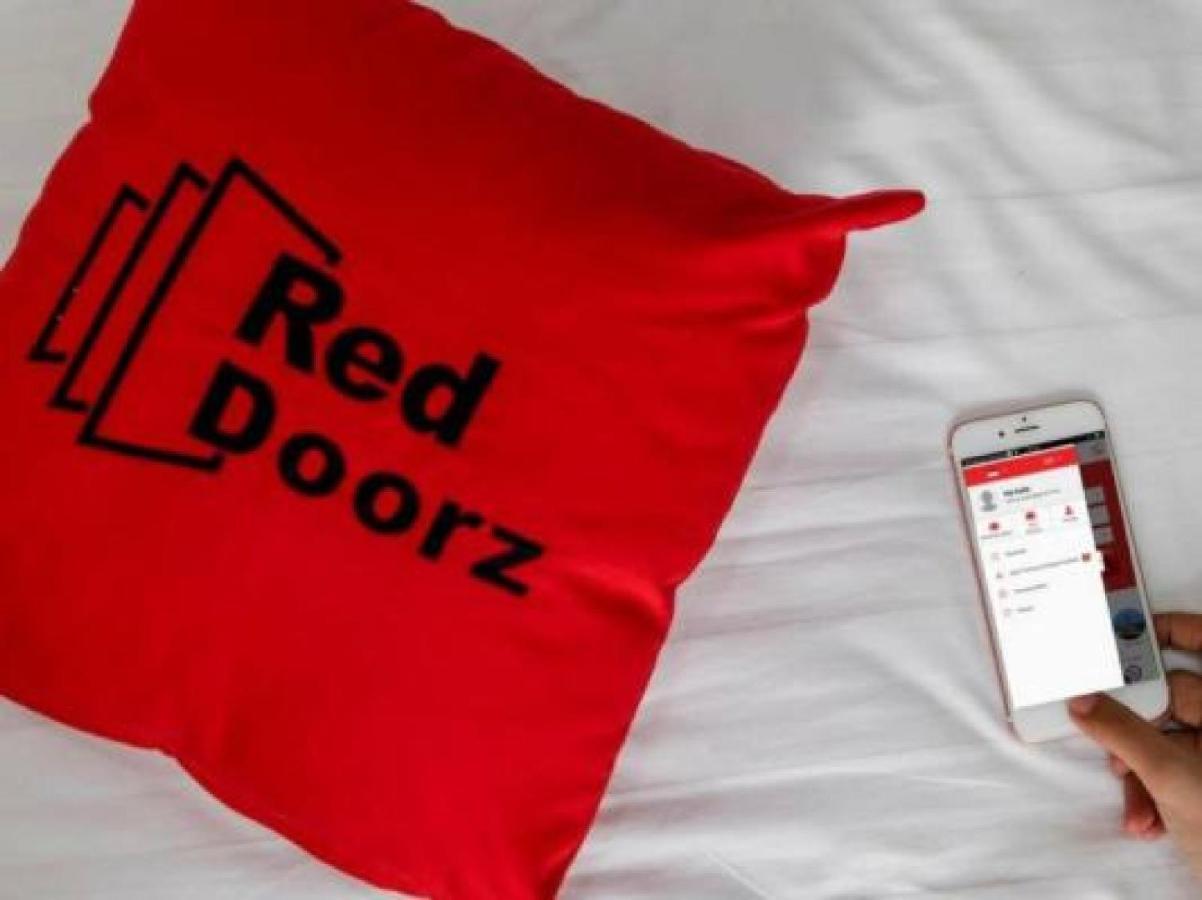 Hotel Reddoorz @ Batam Center 2 Exterior foto